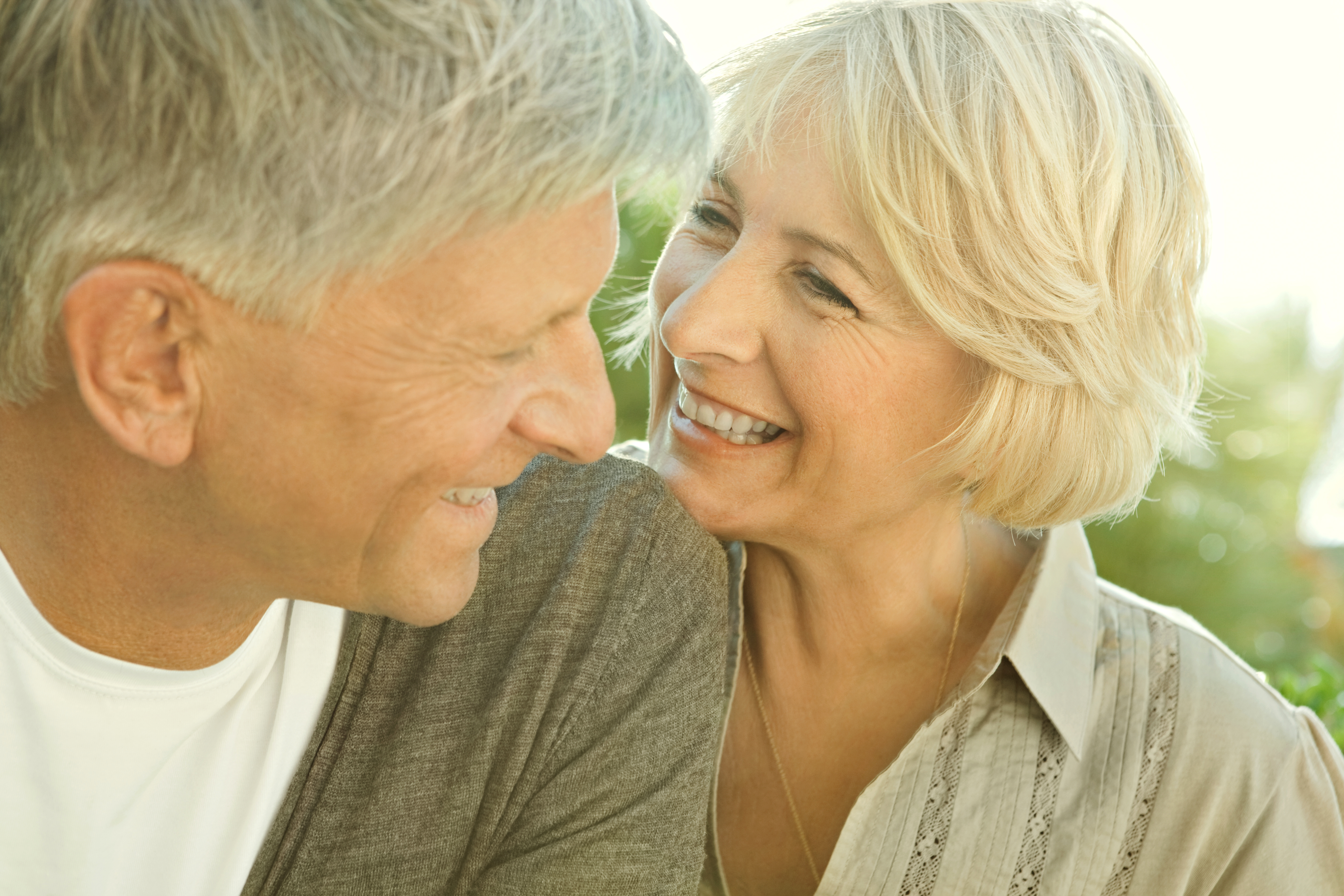 Active, energized couple illustrating the benefits of hormone balance at Desert Med Rejuvenation.